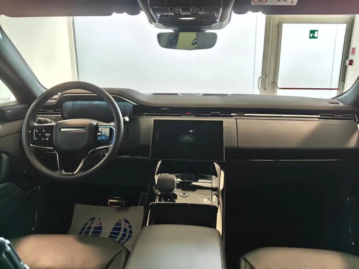 Land Rover Range Rover Sport usata a Venezia (6)