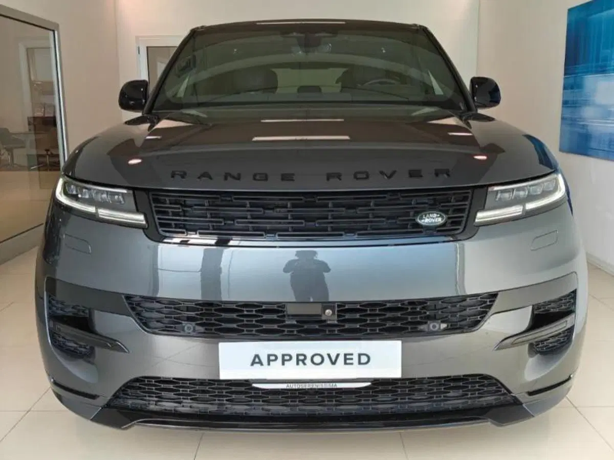 Land Rover Range Rover Sport usata a Venezia (8)