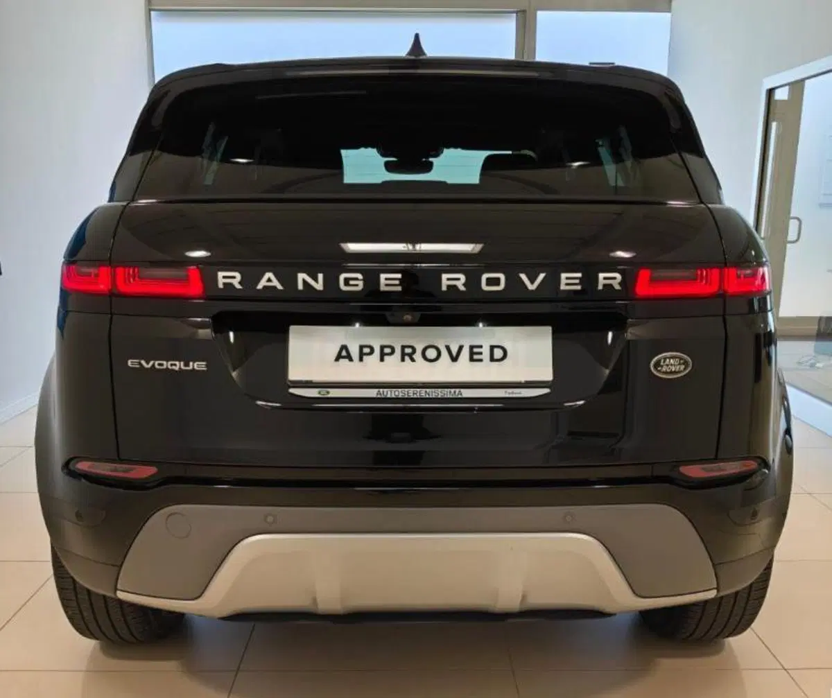 Land Rover Range Rover Evoque usata a Venezia (11)