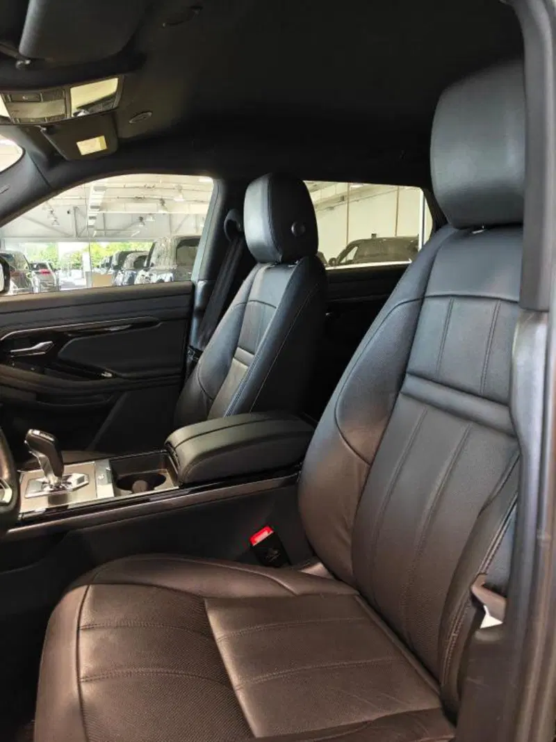 Land Rover Range Rover Evoque usata a Venezia (13)