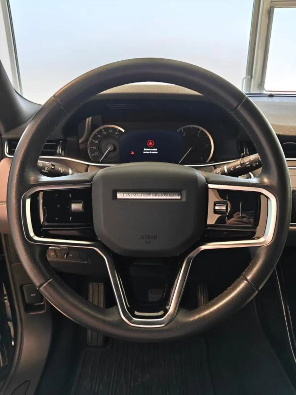 Land Rover Range Rover Evoque usata a Venezia (6)
