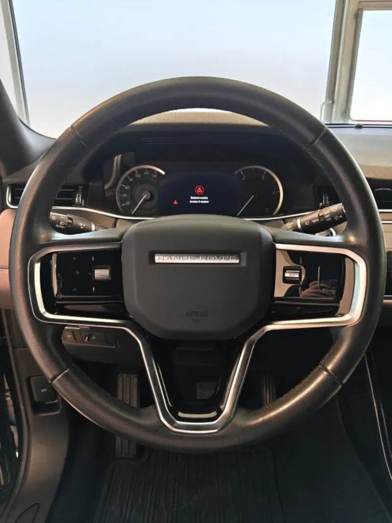 Land Rover Range Rover Evoque usata a Venezia (6)