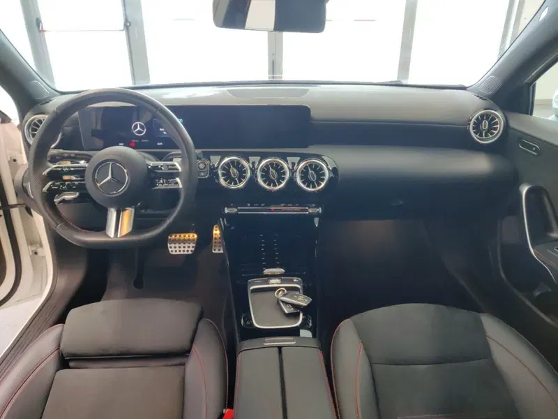 Mercedes-Benz Classe A usata a Arezzo (11)