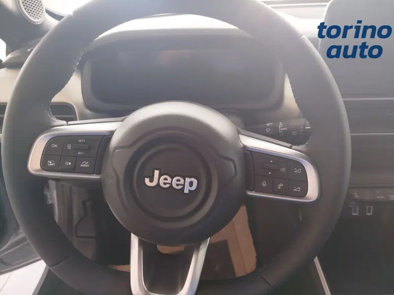 Jeep Avenger nuova a Cuneo (13)