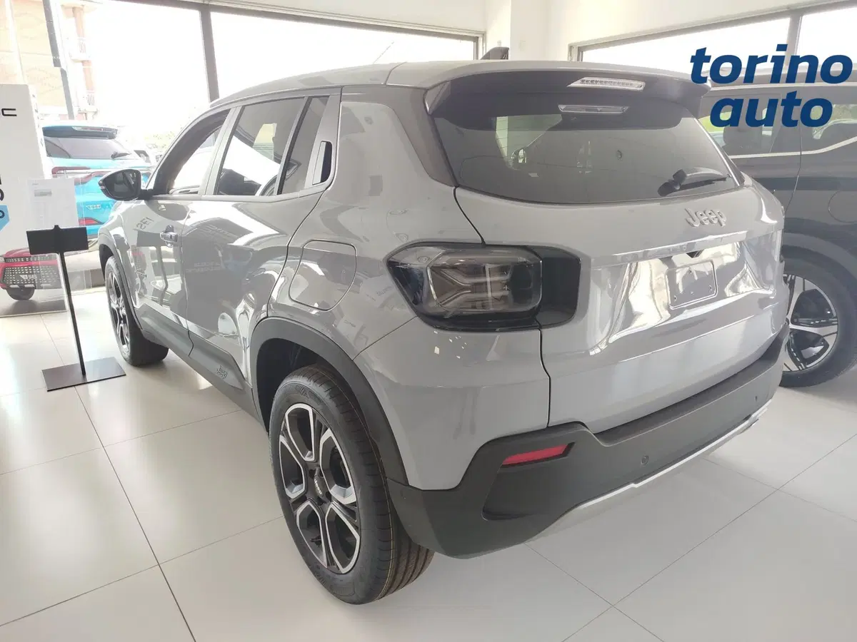 Jeep Avenger nuova a Cuneo (6)