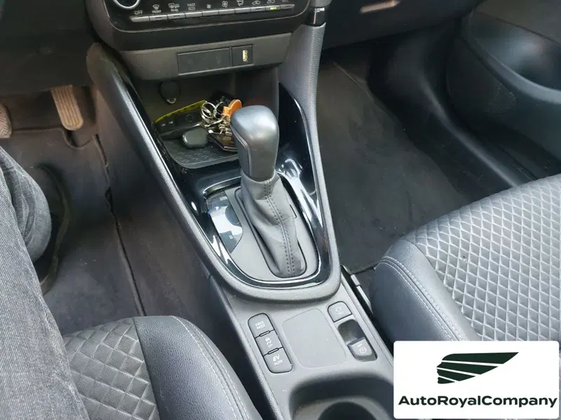 Toyota Yaris usata a Roma (14)