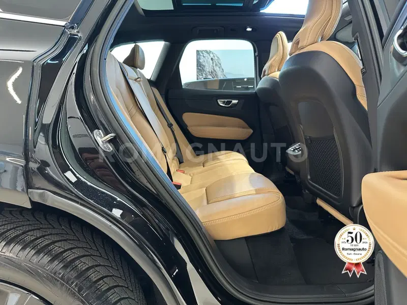 Volvo XC60 usata a Forlì-Cesena (11)