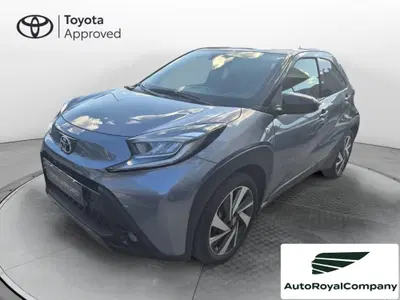 Toyota Aygo X 1.0 Lounge Air 72cv s-cvt del 2024 usata a Roma