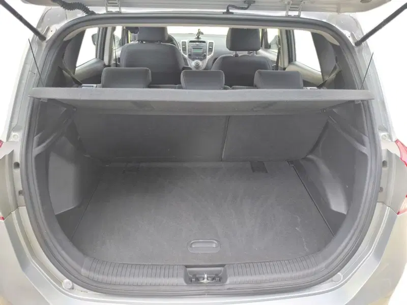 Hyundai ix20 usata a Udine (14)