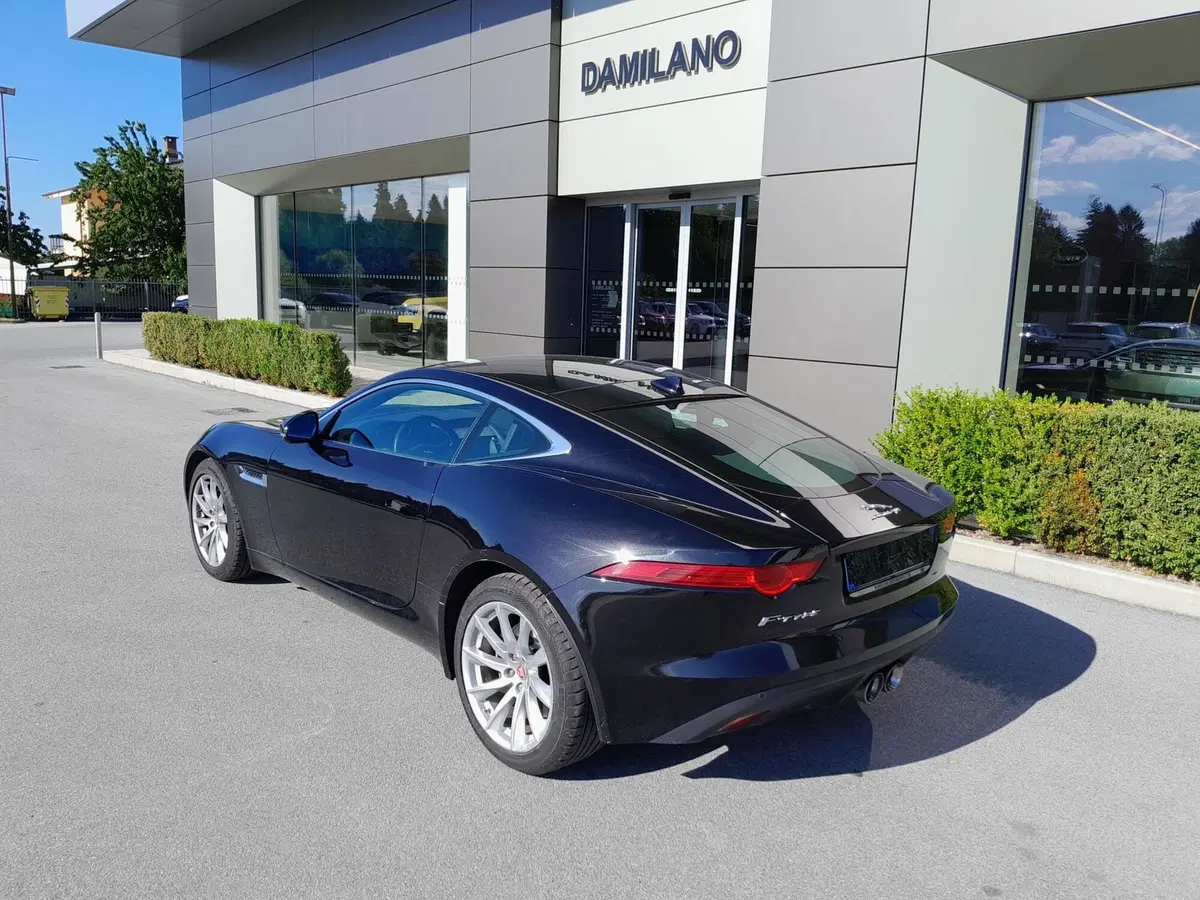 Jaguar F-Type Coupé usata a Cuneo (6)