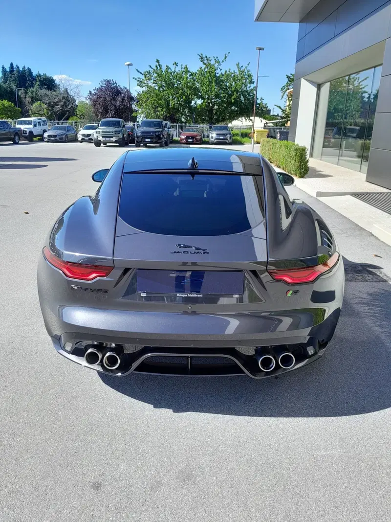 Jaguar F-Type Coupé usata a Cuneo (7)