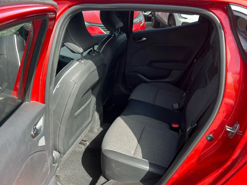 Renault Clio usata a Roma (12)
