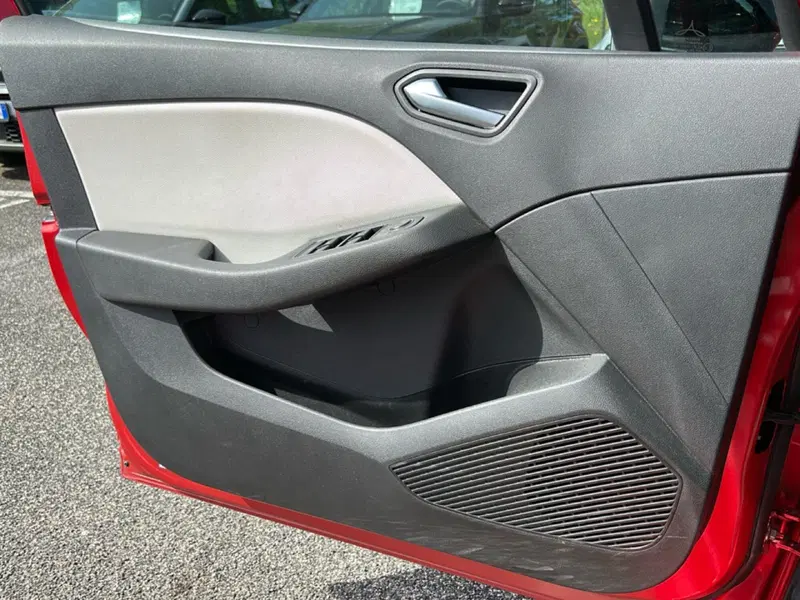 Renault Clio usata a Roma (20)