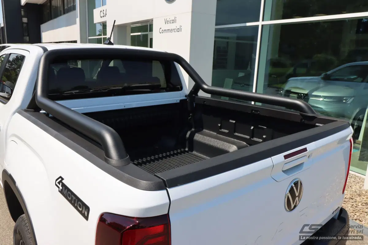 Volkswagen Amarok nuova a Bologna (6)