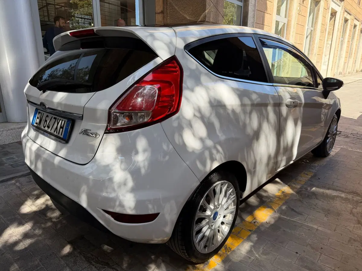 Ford Fiesta usata a Genova (4)