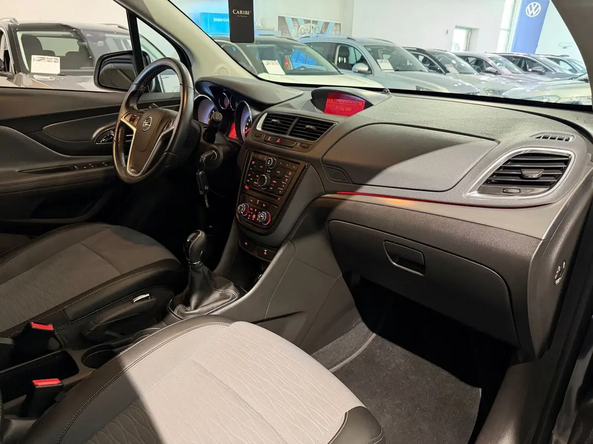 Opel Mokka usata a Genova (10)