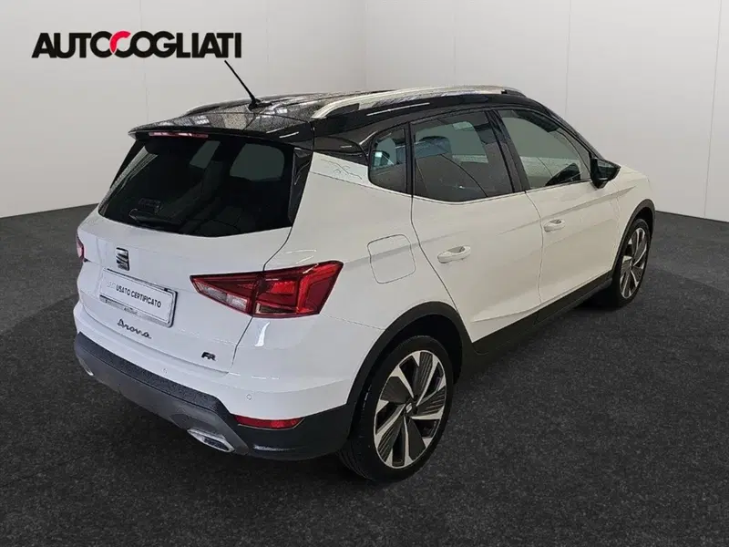 SEAT Arona usata a Lecco (4)