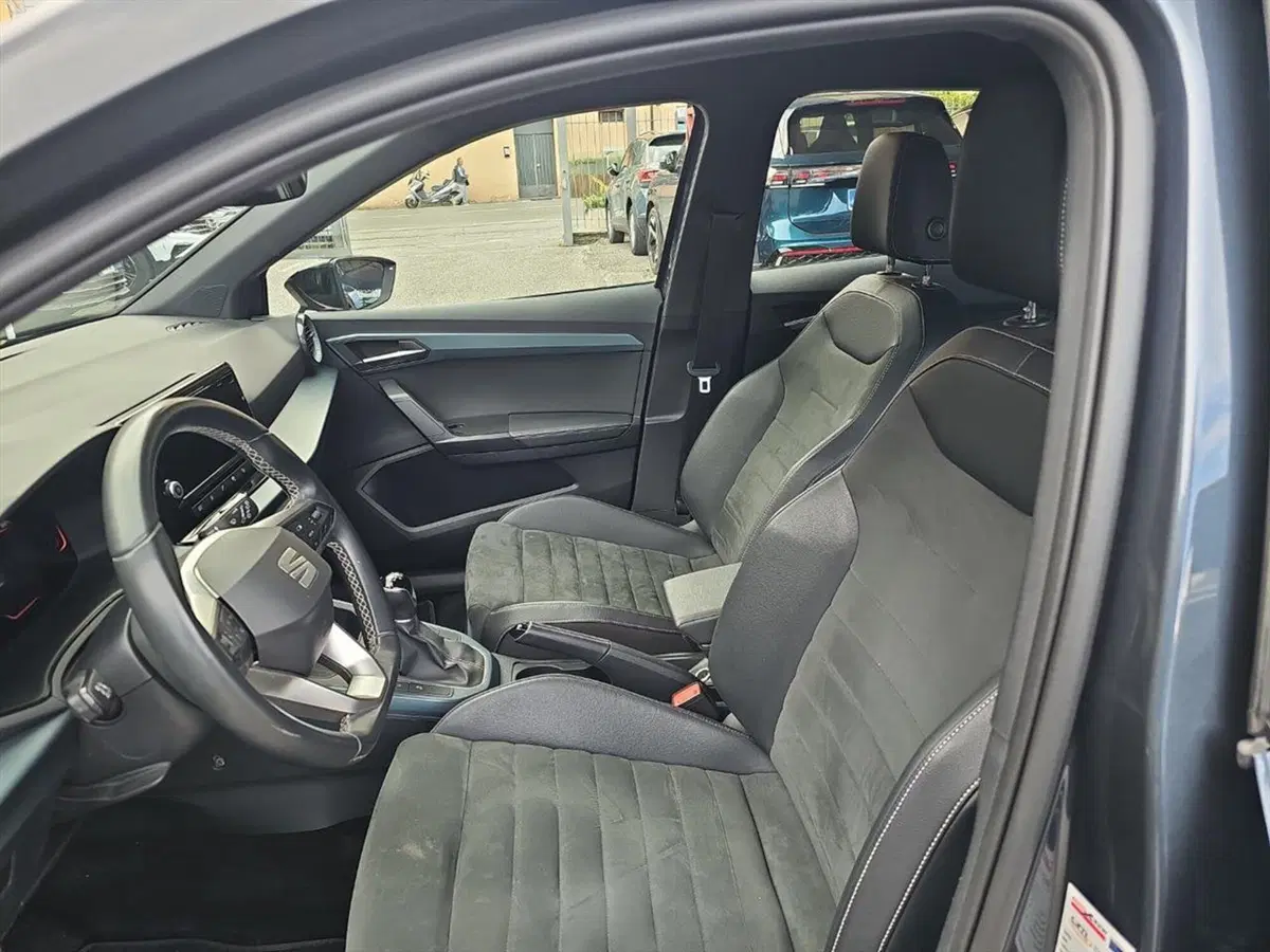 SEAT Arona usata a Lecco (11)