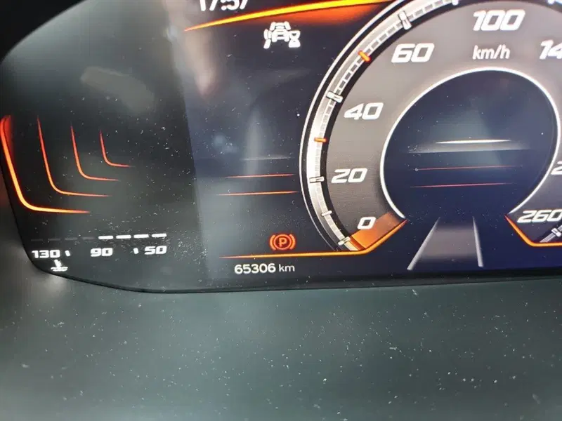 SEAT Arona usata a Lecco (14)