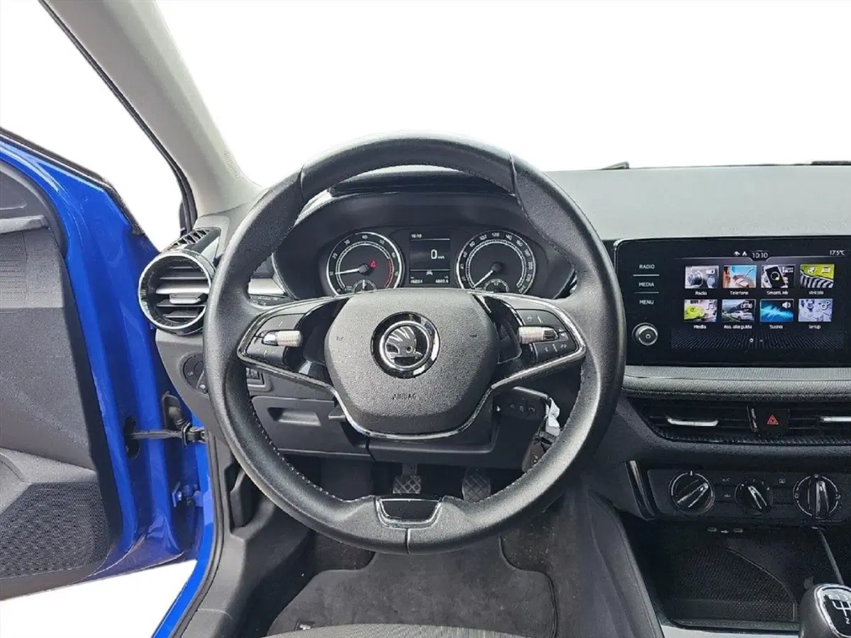 Skoda Fabia usata a Lecco (10)