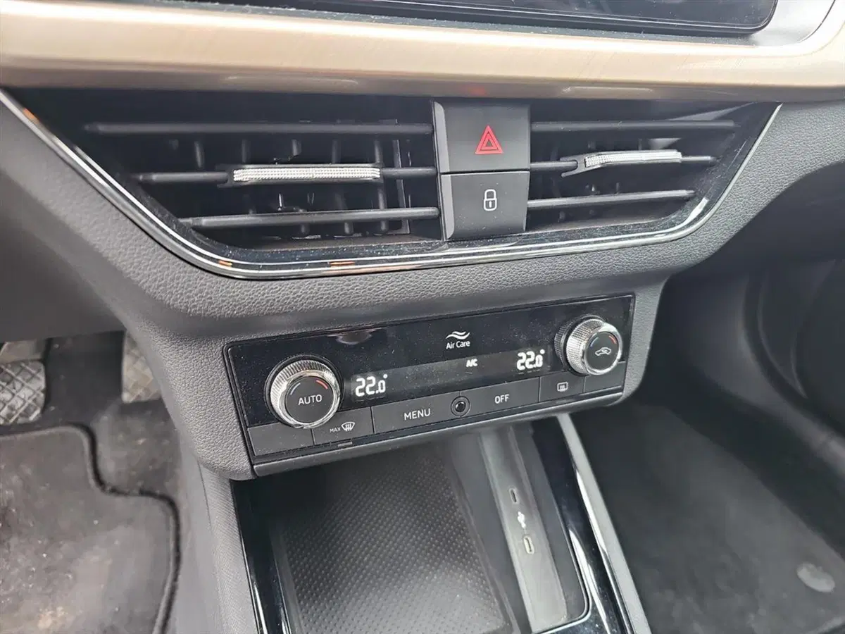 Skoda Kamiq usata a Lecco (14)