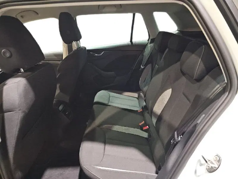 Skoda Kamiq usata a Lecco (15)