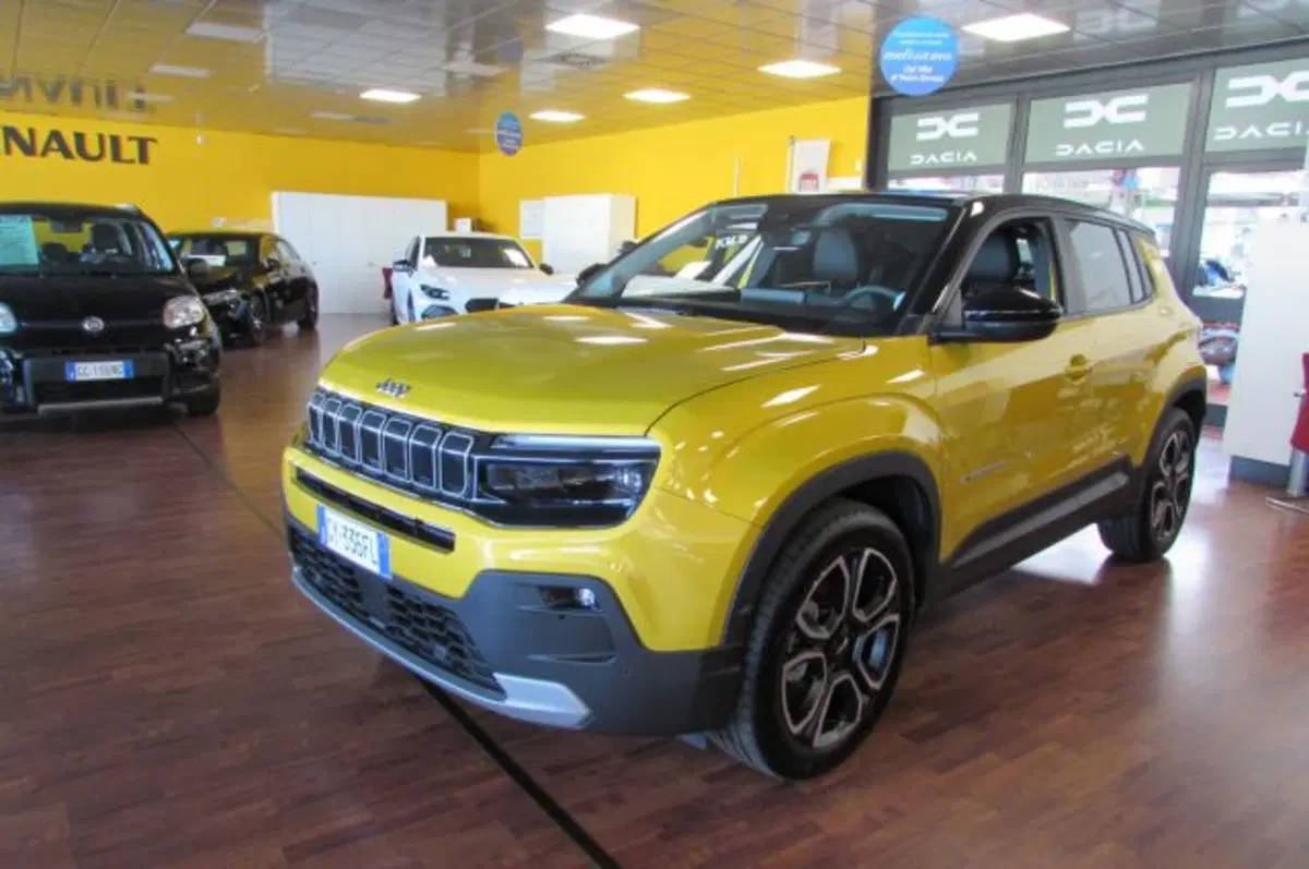 Jeep Avenger usata a Milano (2)
