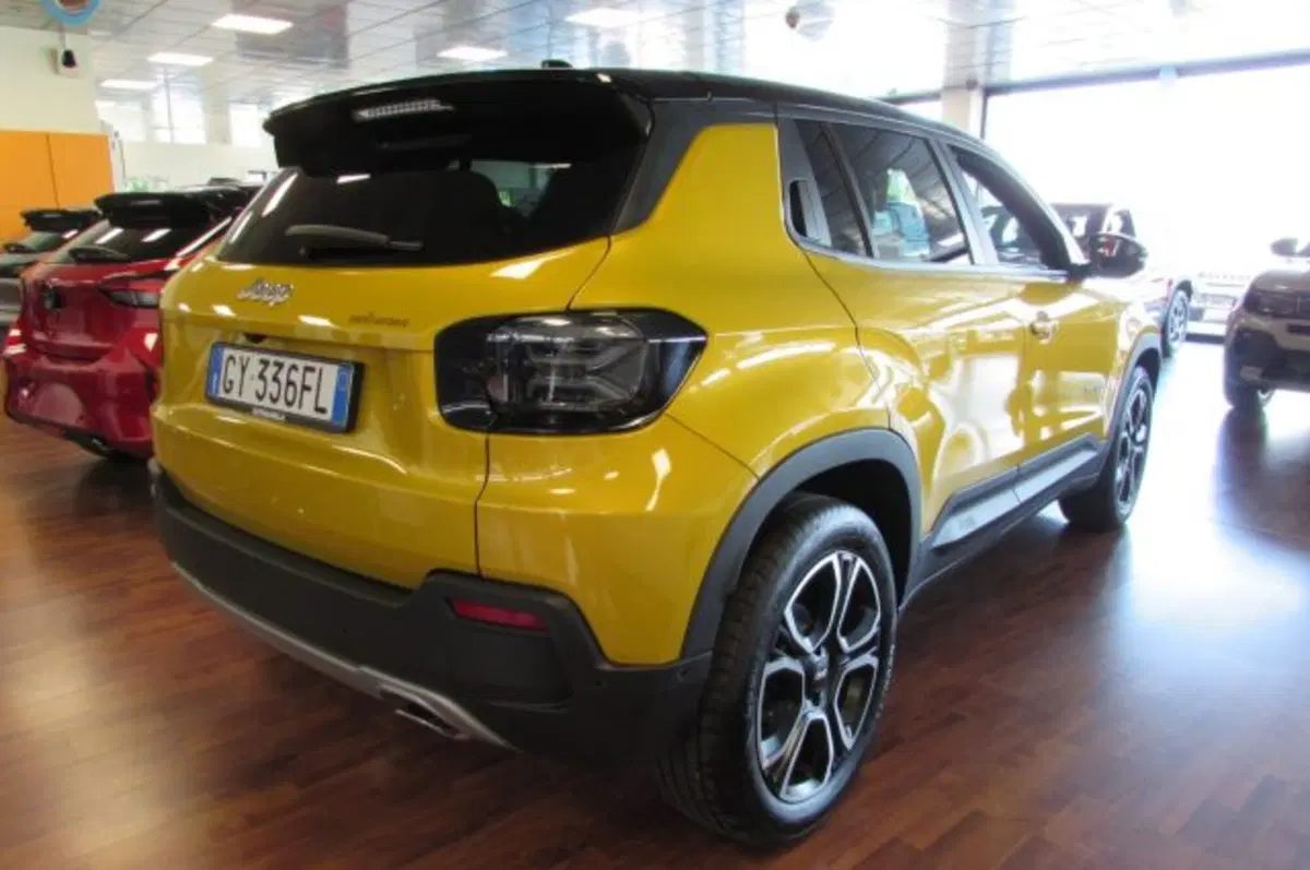 Jeep Avenger usata a Milano (4)