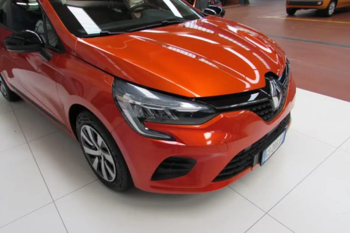Renault Clio usata a Milano (17)