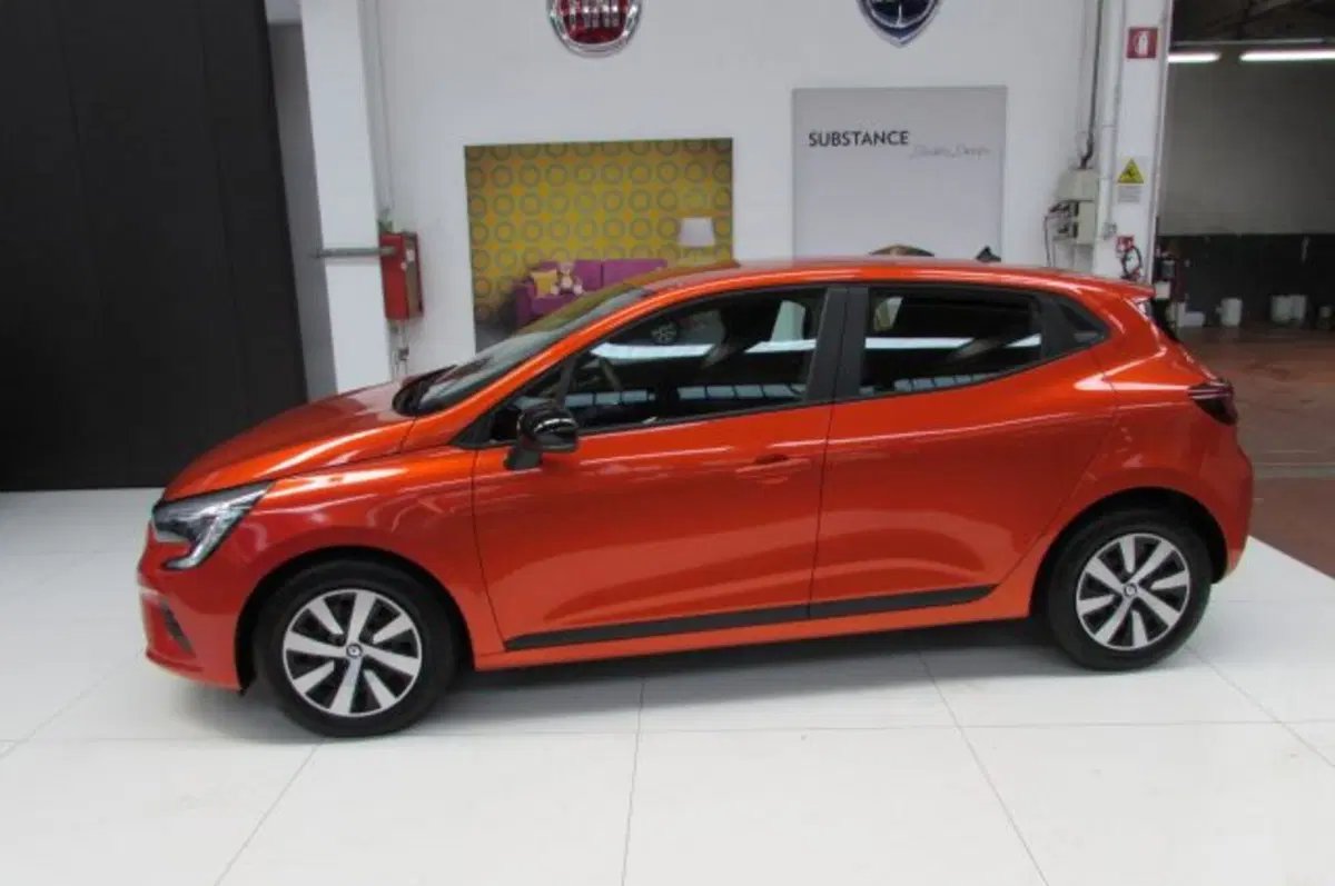 Renault Clio usata a Milano (5)