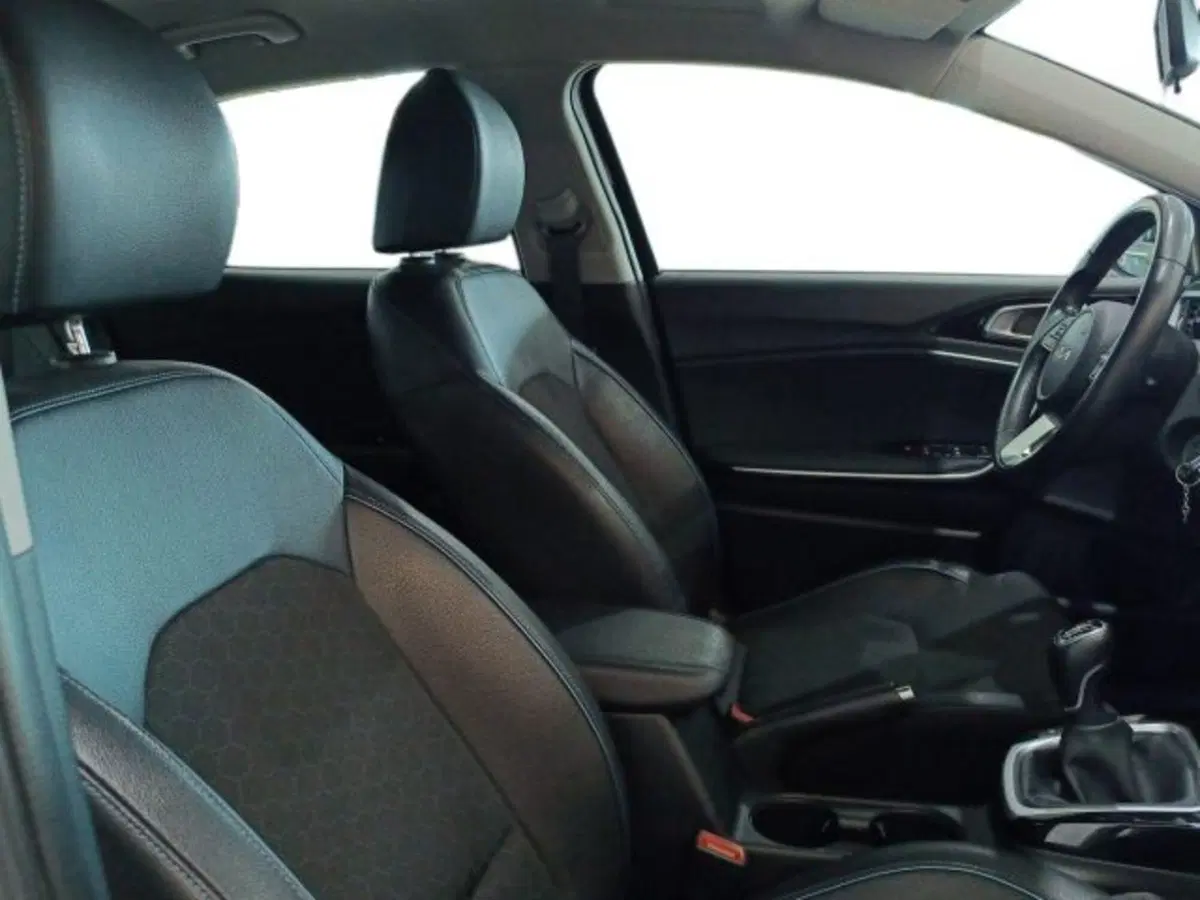 Kia XCeed usata a Catania (10)