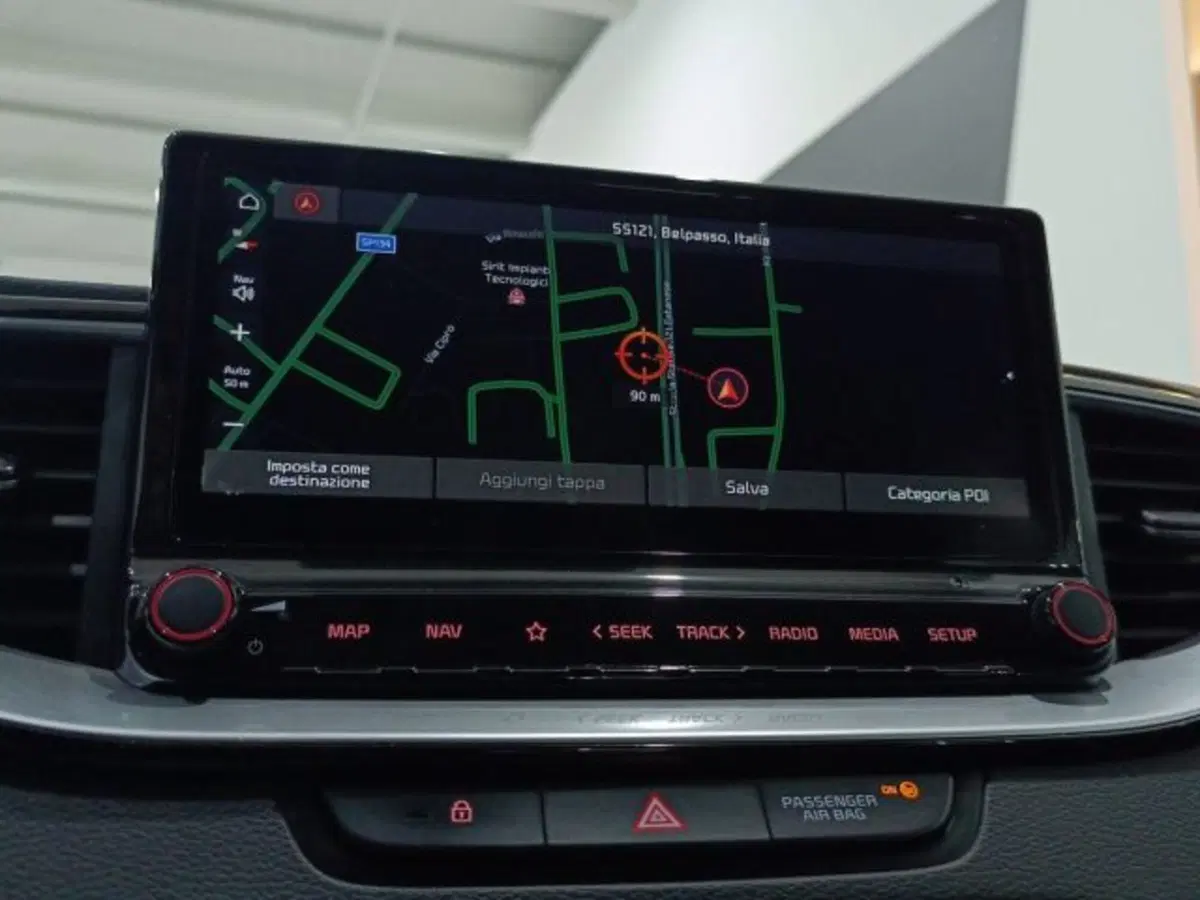 Kia XCeed usata a Catania (16)