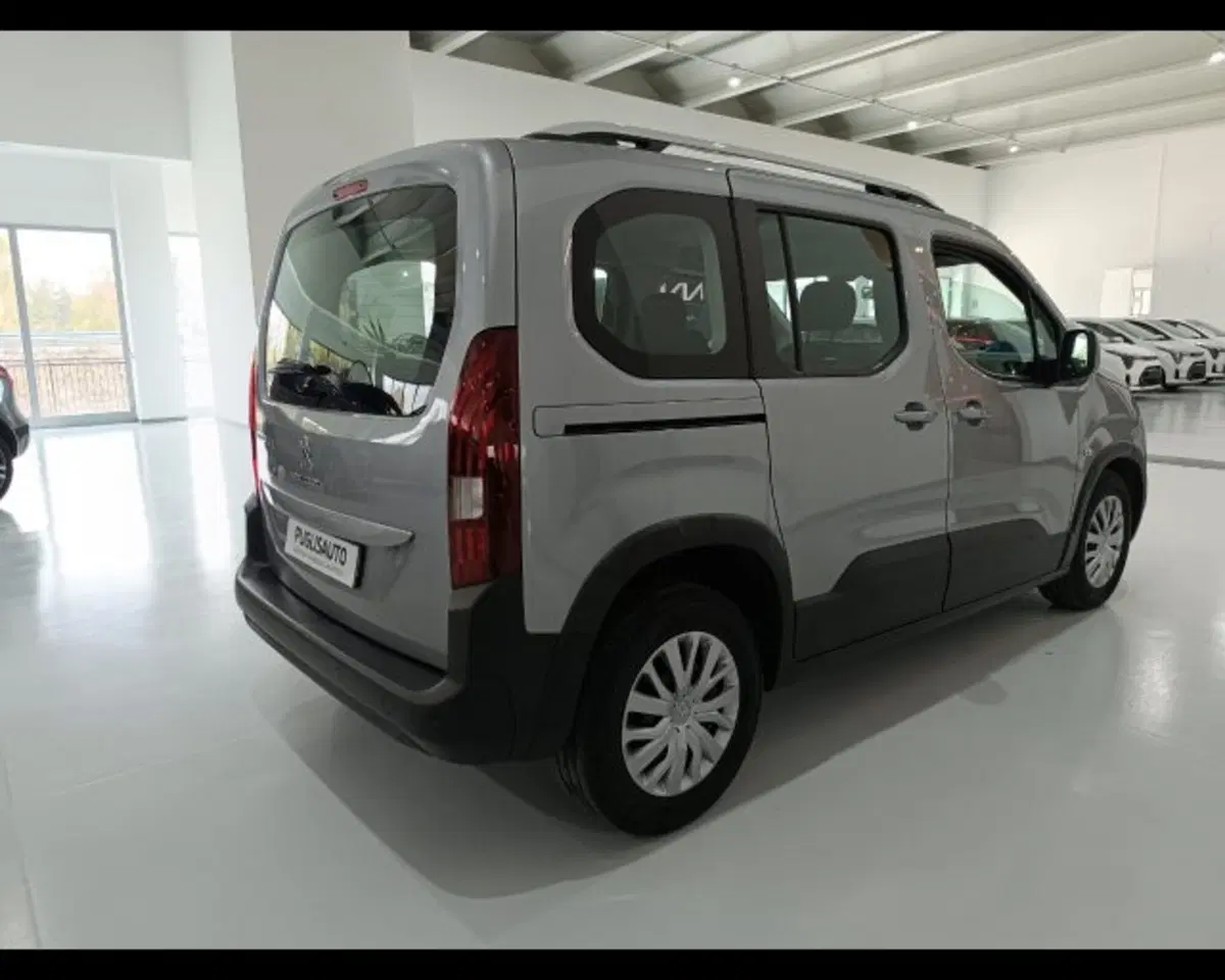 Peugeot Rifter usata a Catania (4)