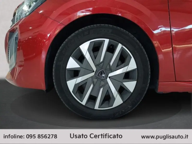 Peugeot 208 usata a Catania (14)