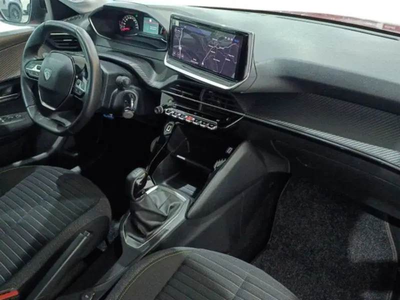 Peugeot 208 usata a Catania (9)