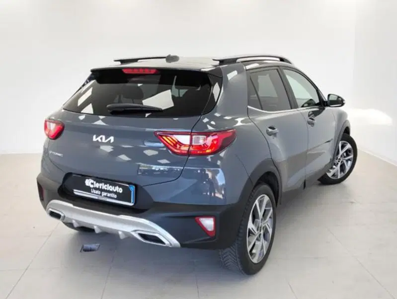 Kia Stonic usata a Como (2)