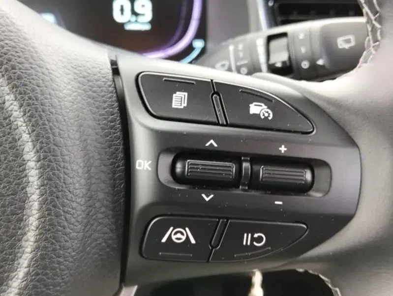 Kia Stonic usata a Como (10)