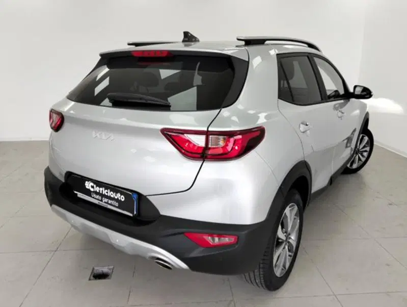 Kia Stonic usata a Como (2)
