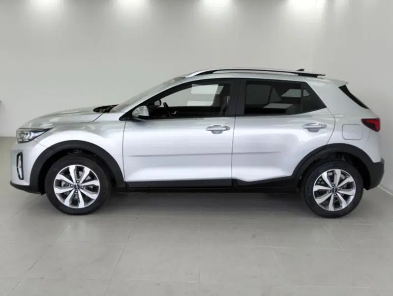 Kia Stonic usata a Como (8)
