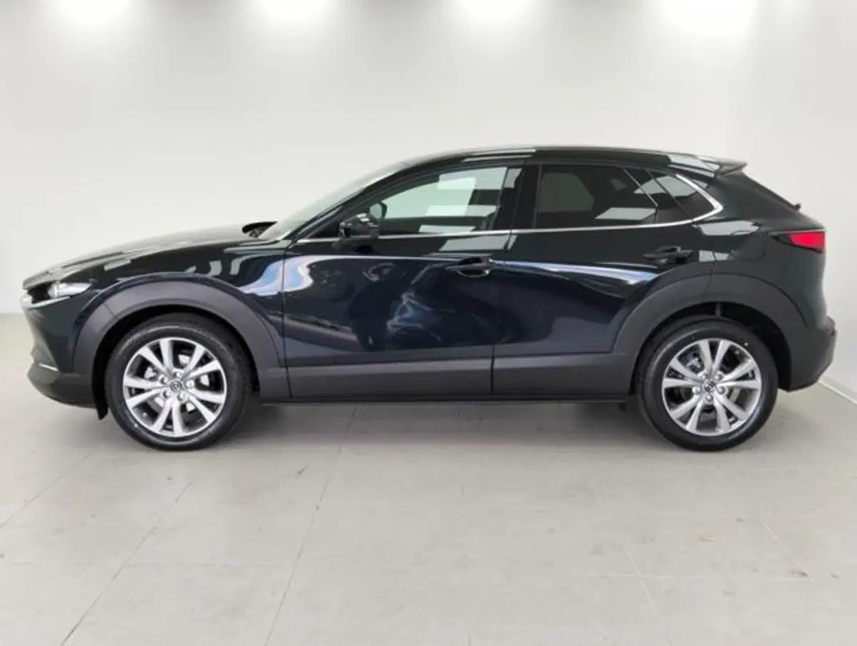 Mazda CX-30 nuova a Como (8)
