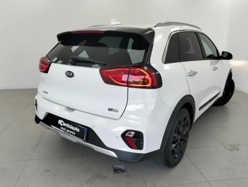 Kia Niro usata a Como (2)