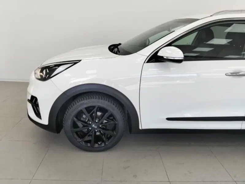 Kia Niro usata a Como (8)