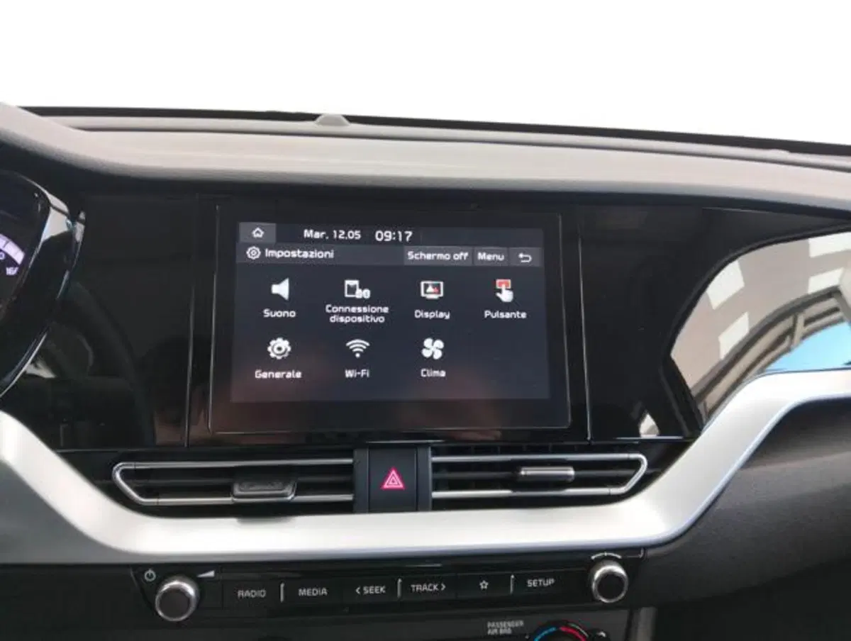 Kia Niro usata a Como (14)