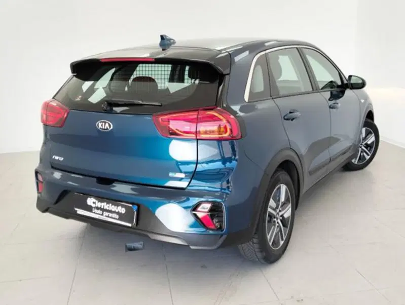 Kia Niro usata a Como (2)