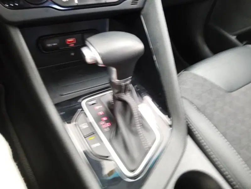 Kia Niro usata a Como (15)