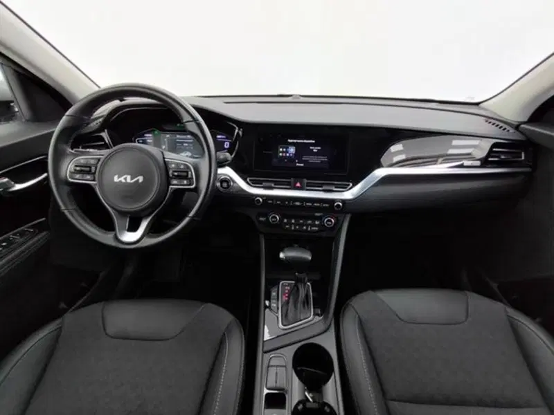 Kia Niro usata a Como (4)