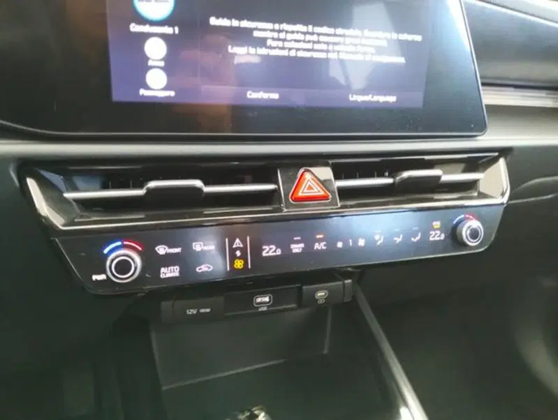 Kia Niro usata a Como (15)