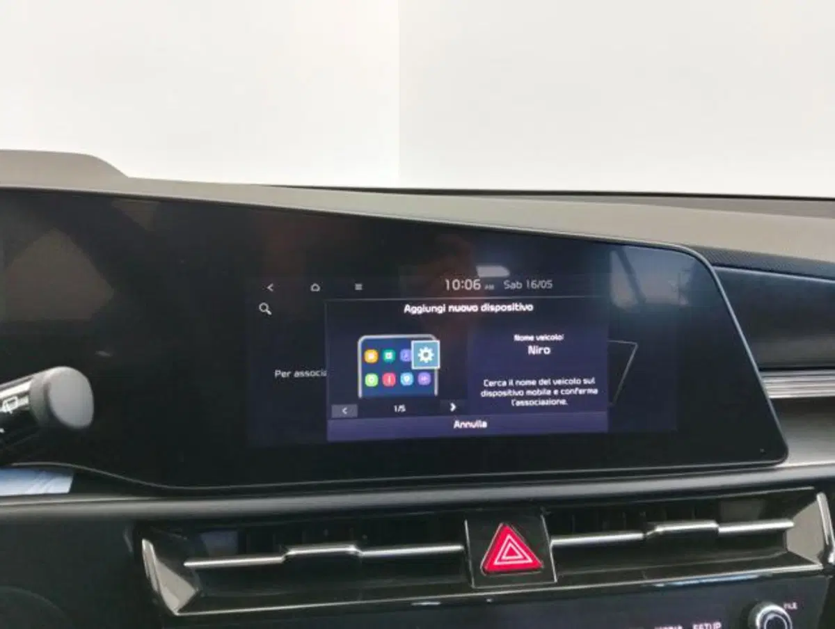 Kia Niro usata a Como (17)