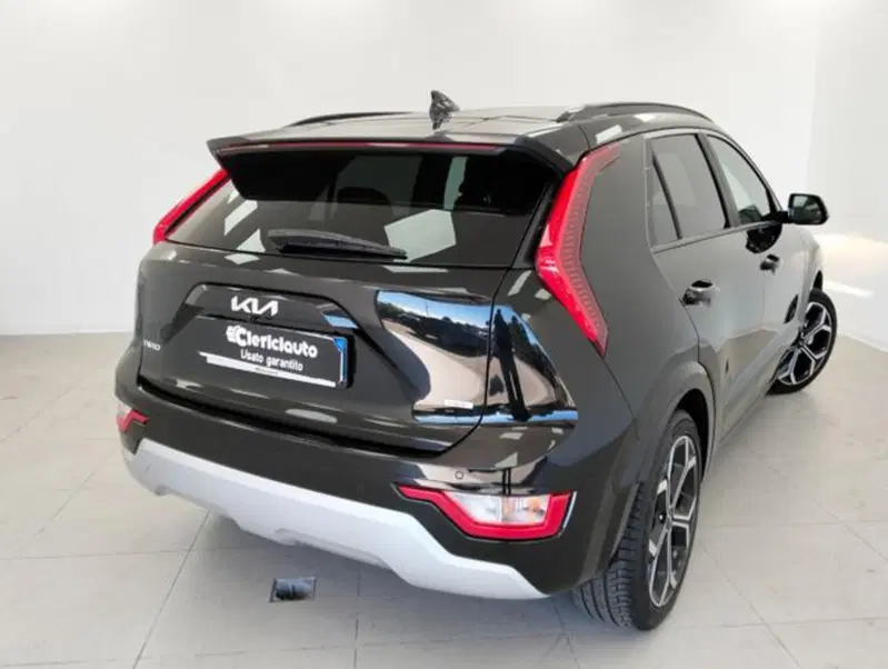 Kia Niro usata a Como (2)