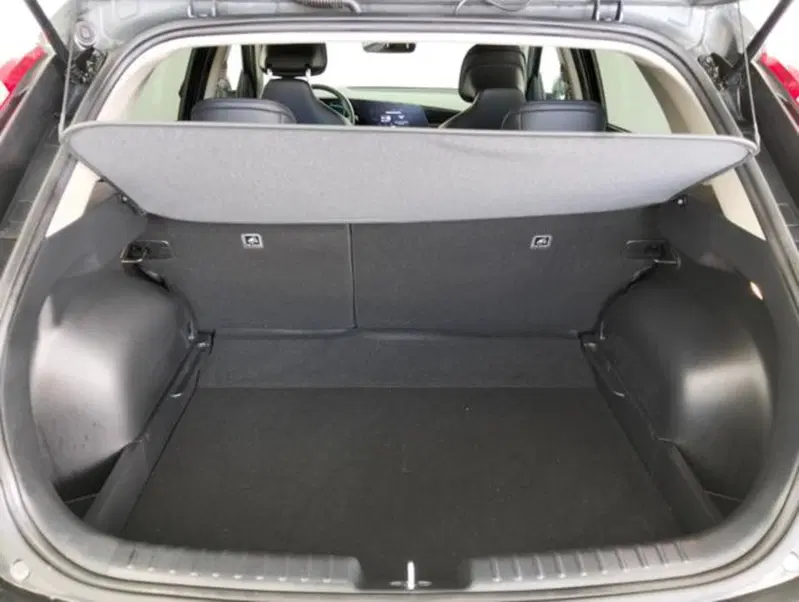 Kia Niro usata a Como (17)